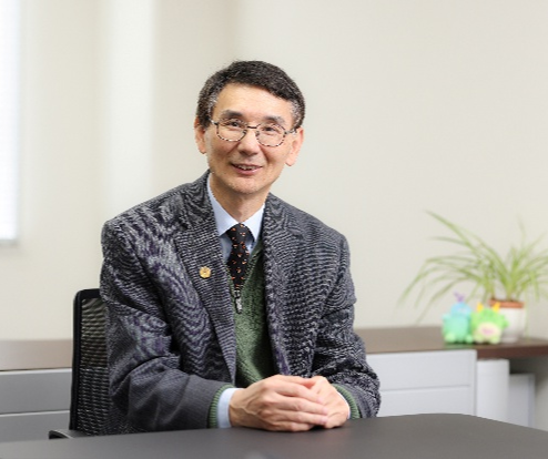 Photo of Prof. Yiguang Ju
